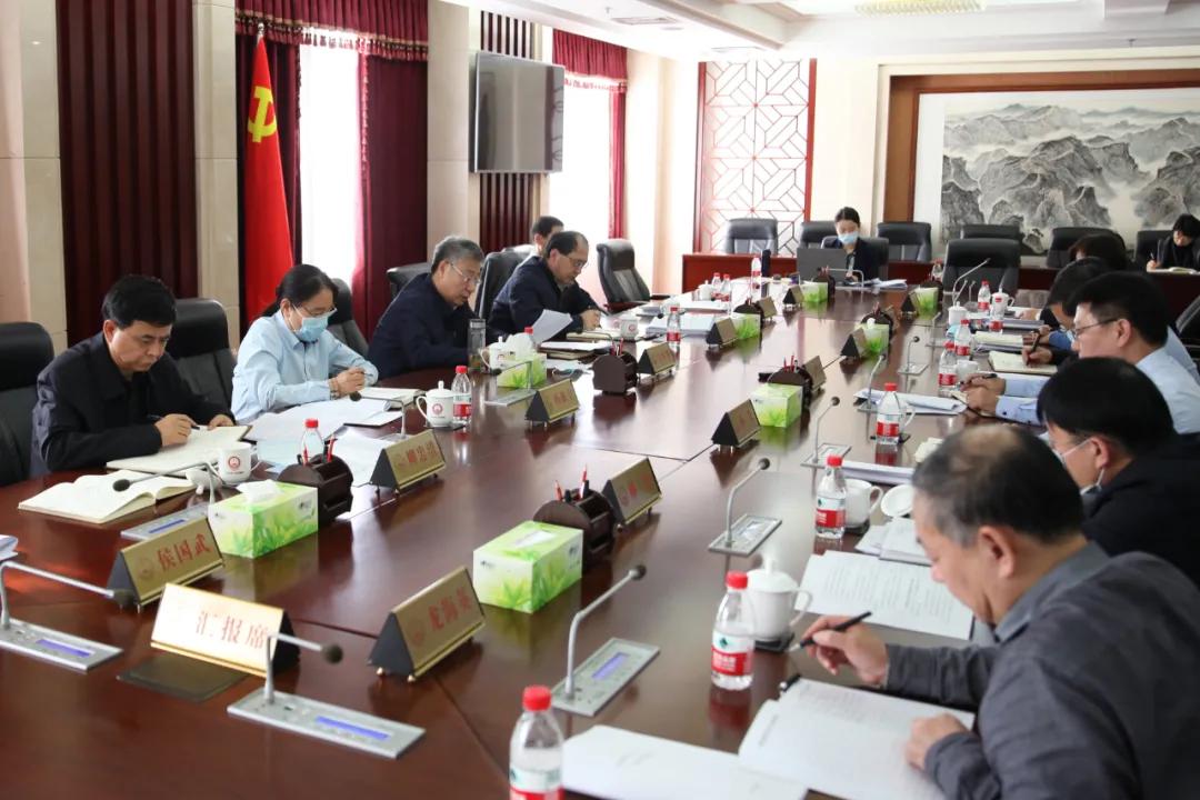 呼和浩特_澳门一肖中100%期期准海南特区号,揭盖子数据库（sql）的全面释义、解释与落实